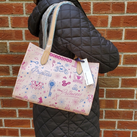 Disney Dooney & Bourke 2014 Princess Half Marathon Weekened‎ Bag - Picture 16 of 16